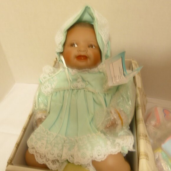 Yolanda Bello "Shawna" African American Porcelain Doll: Ashton Drake Galleries - Picture 2 of 12